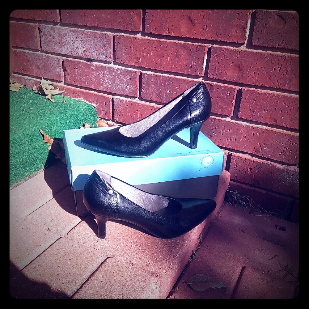 Life Stride pumps